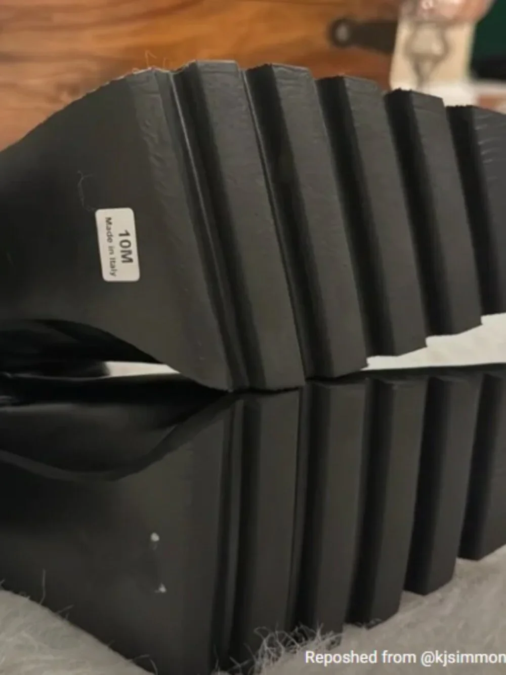 Donald J. Pliner Black Leather size 10